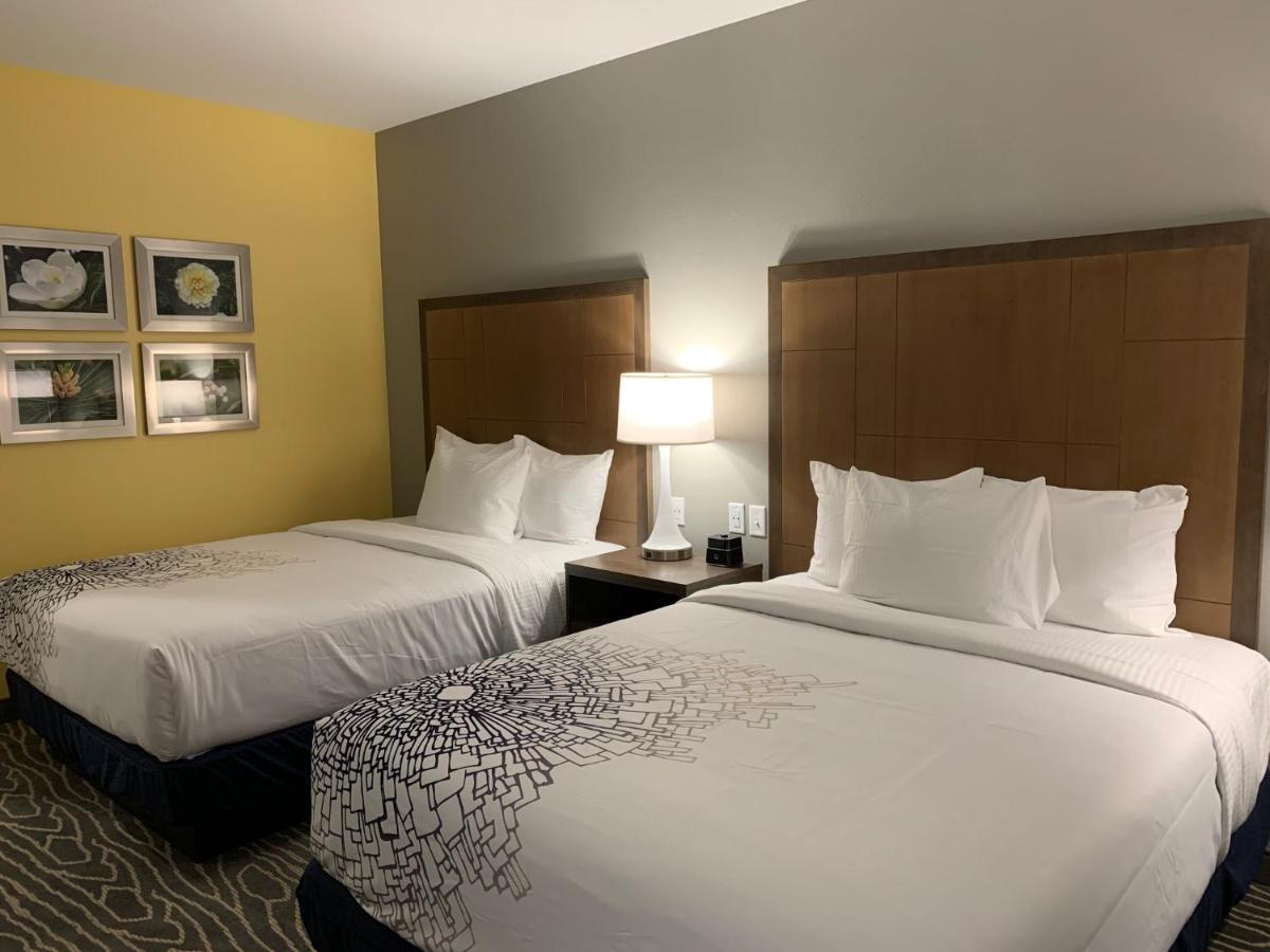 La Quinta Inn & Suites By Wyndham تيفتون المظهر الخارجي الصورة