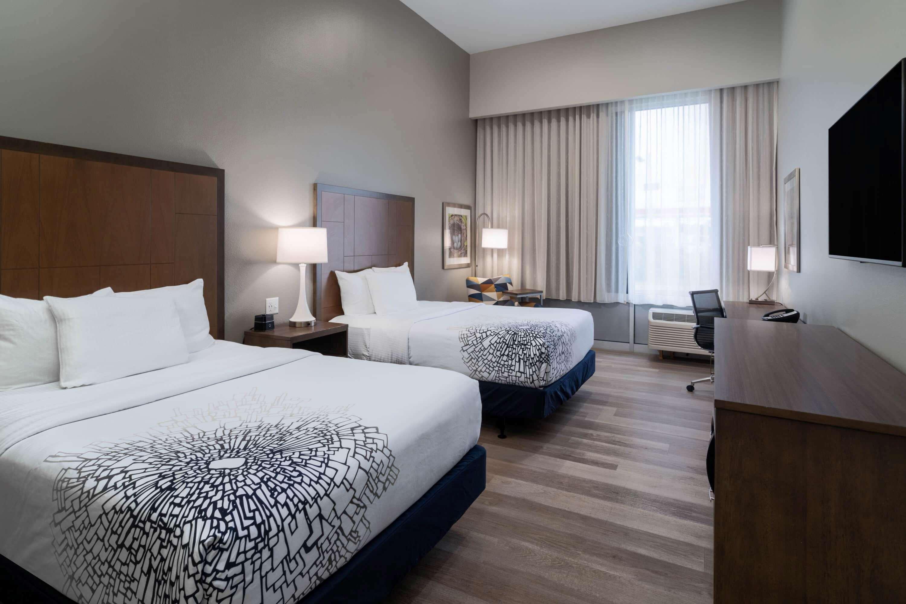 La Quinta Inn & Suites By Wyndham تيفتون المظهر الخارجي الصورة